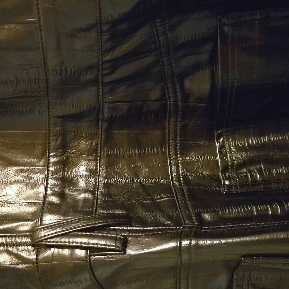 Good American Better Than Leather Faux Leather Overalls Sz 14 14P PETITE - Picture 7 of 9